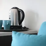 B&B Sud Est 팔라쫄로 아크레이데